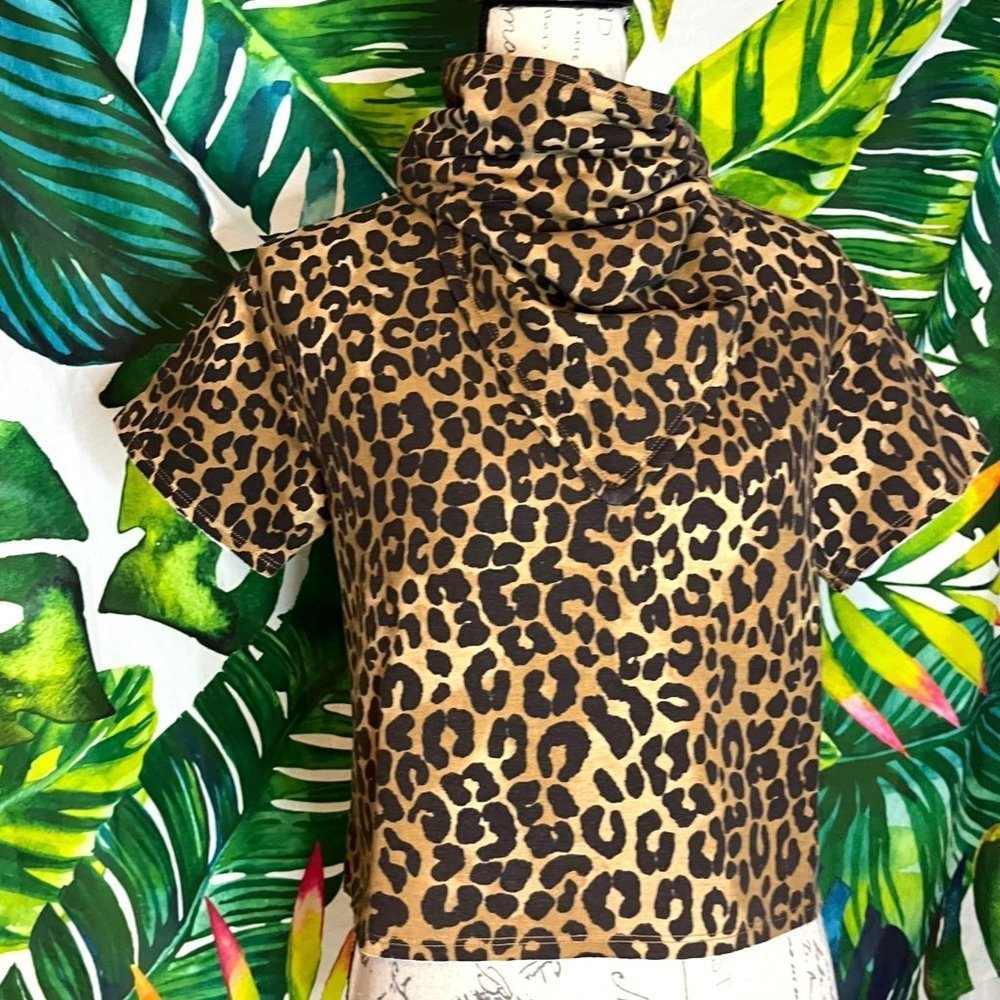 NWT $36 Yummy Sweater XS Chocolate Leopard Brown Sweatshirt Neck Scarf Set
